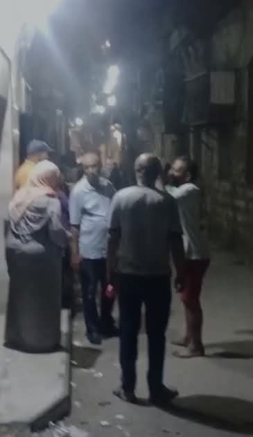 إخلاء عقار من السكان بعد انهيار أجزاء منه بالسيدة زينب.. صور 2 2025\7\18\1000508056 793 013023